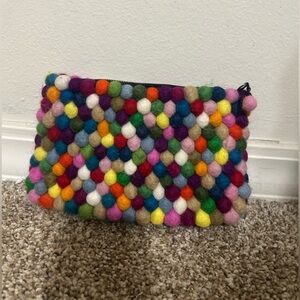 COLORFUL WOOL BALL PURSE